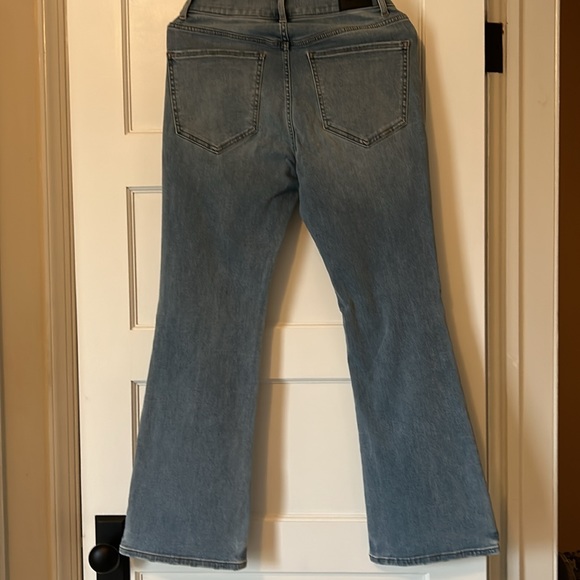 Jeans boot cut mid rise by Express size 10 short - Picture 2 of 3